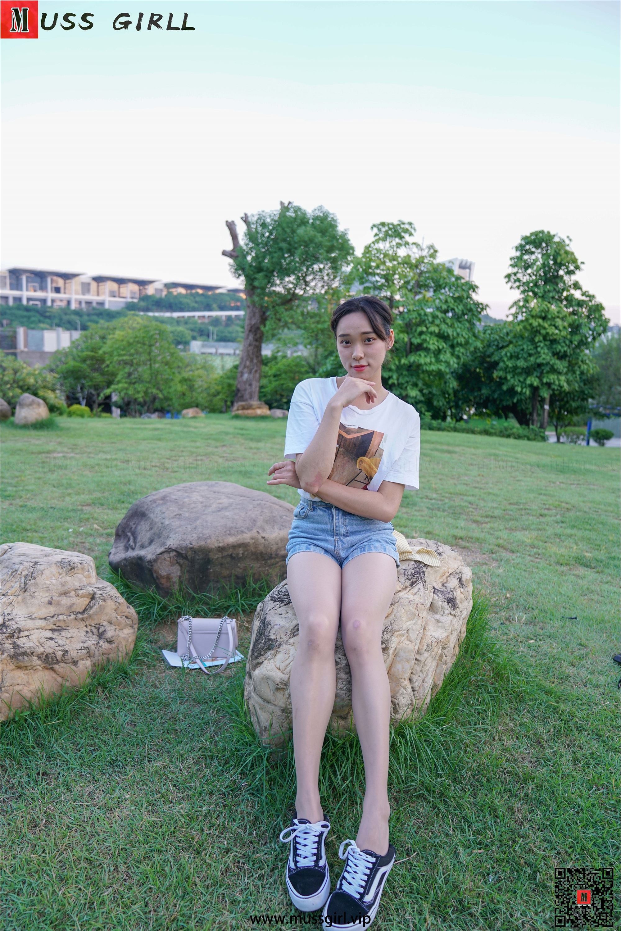 MussGirl慕丝女郎  NO.513 黄莹